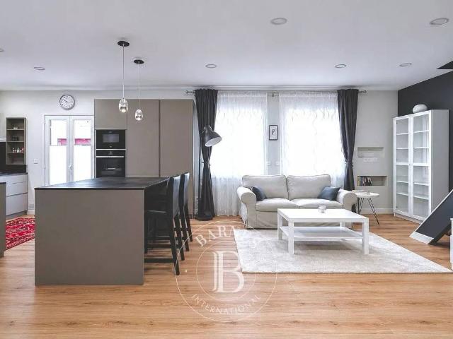 Dúplex en Venta en Miraconcha