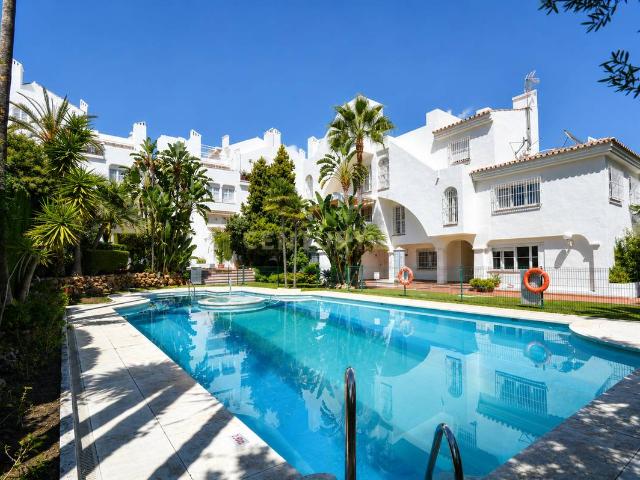 Dúplex en Venta en Nagüeles Alto