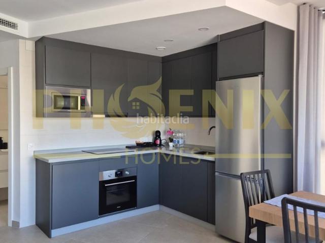 Dúplex en venta en Nerja, Avda Pescia Ctra de Frigiliana. Atico Duplex En Venta Nerja Con 3 Dormitorios En Pleno Centro Gran Solárium. Dúplex.