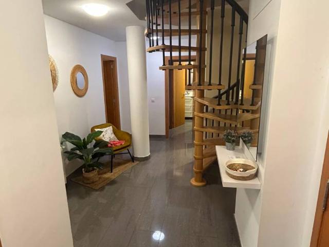 Dúplex en Venta en Núcleo Urbano