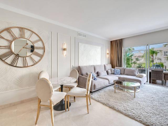 Dúplex en Venta en Nueva Andalucía centro