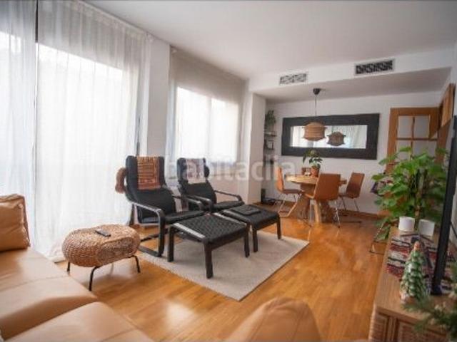 Dúplex en venta en Sabadell, Centre. Fabuloso duplex en centro Sabadell con parking. Dúplex.