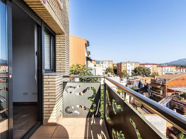 Dúplex en venta en Sabadell, de 75 m² 2 habitaciones por 264.000