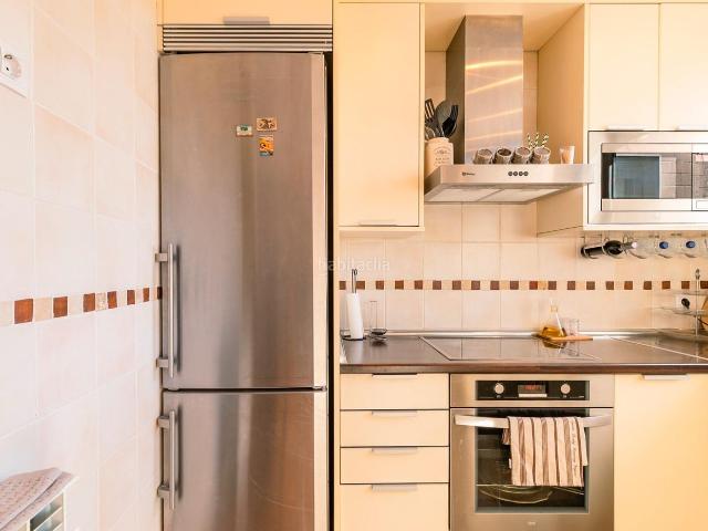 Dúplex en venta en Sabiñánigo, Las Margas Golf Latas. DÚPLEX CON ENCANTO EN LAS MARGAS GOLF LUZ, VISTAS Y CALIDAD DE VIDA. Dúplex.