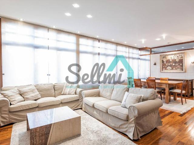 Dúplex en Venta en Salesas Foncalada Campoamor