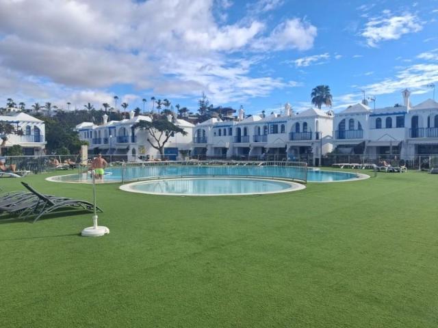 Duplex en venta en San Bartolomé de Tirajana, Campo Internacional
