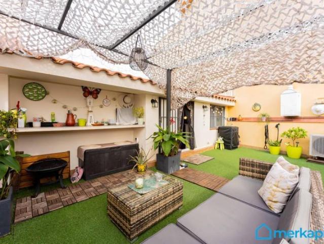 Duplex en venta en Sant Climent de Llobregat, Centro