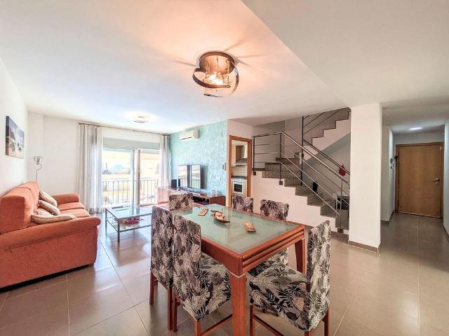 Dúplex en venta en Sant Jaume d´Enveja, de 113 m² 4 habitaciones por 191.000