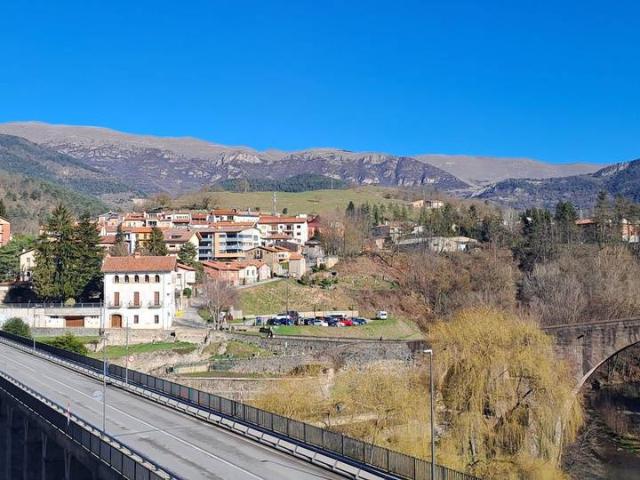 Dúplex en Venta en Sant Joan de les Abadesses
