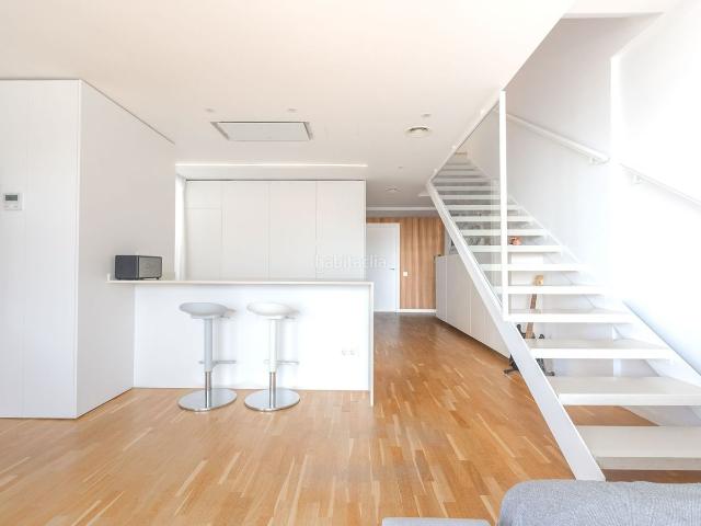 Dúplex en venta en Sant Pere de Ribes, Mas d´En Serra Els Cards. Ático dúplex exclusivo con amplias terrazas y vistas al mar y al Parque Natural del Garraf. Dúplex Sant Pere de.