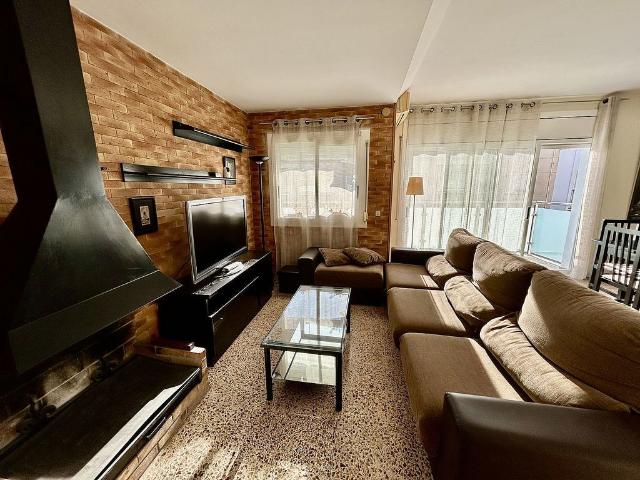 Dúplex en venta en Sant Pere de Ribes, de 98 m² 4 habitaciones por 345.000