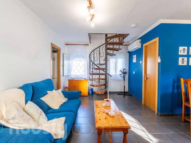 Dúplex en Venta en Sant Pere i Sant Pau