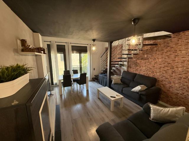 Dúplex en Venta en Santa Eulàlia de Ronçana
