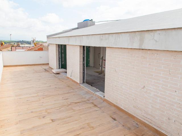 Dúplex en Venta en Santa Perpètua de Mogoda