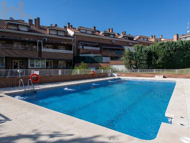 Dúplex en Venta en Sevilla la Nueva