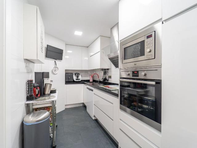 Dúplex en venta en Sevilla la Nueva. ¡CAPITAL HOME VENDE DÚPLEX DE ESQUINA CON TERRAZA!. Dúplex Sevilla la.