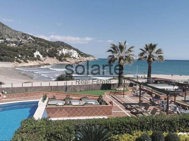 Dúplex en venta en Sitges, Aiguadolç Sant Sebastià Costa Dorada. Duplex Primera linea de mar Licencia turistica. Dúplex.