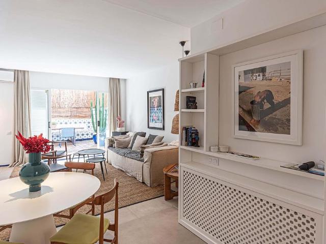 Dúplex en venta en Sitges, de 73 m² 2 habitaciones por 595.000