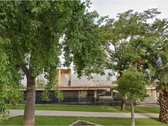 Dúplex en Venta en Población de Arroyo