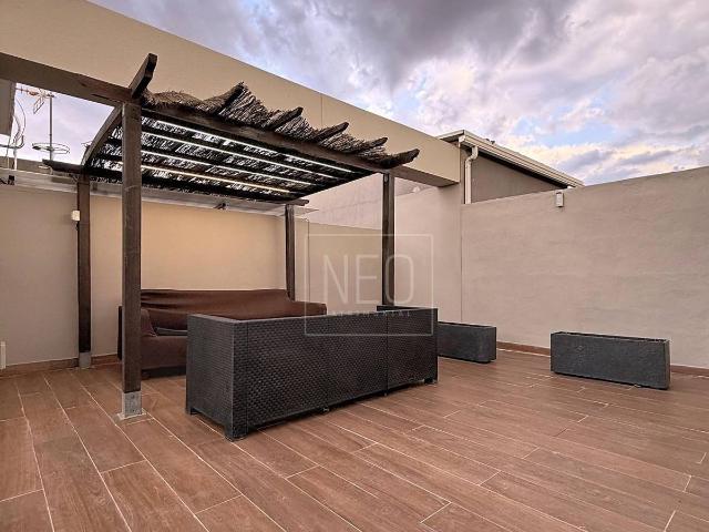 Dúplex en Venta en Poniente