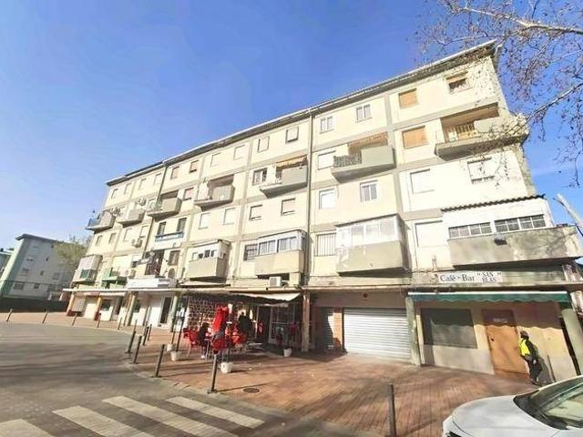 Dúplex en Venta en PAU 2 600
