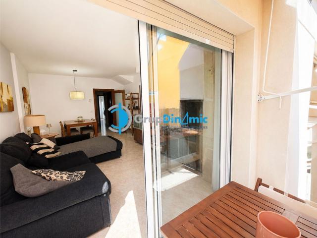 Dúplex en venta en Palamós, Avinguda Catalunya Costa Brava. Dúplex con ascensor y parking en pleno centro de Palamós. Dúplex.