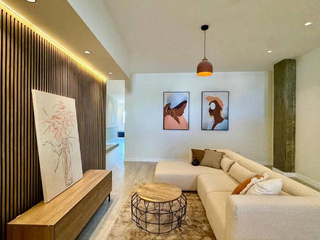 Dúplex en Venta en Parque Victoria Eugenia