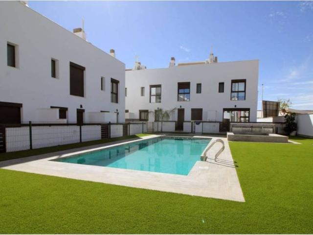Dúplex en Venta en Pilar de la Horadada