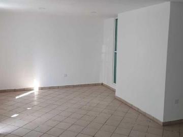 Duplex en Venta en Planta Baja en Santiago Momoxpan, Cholula