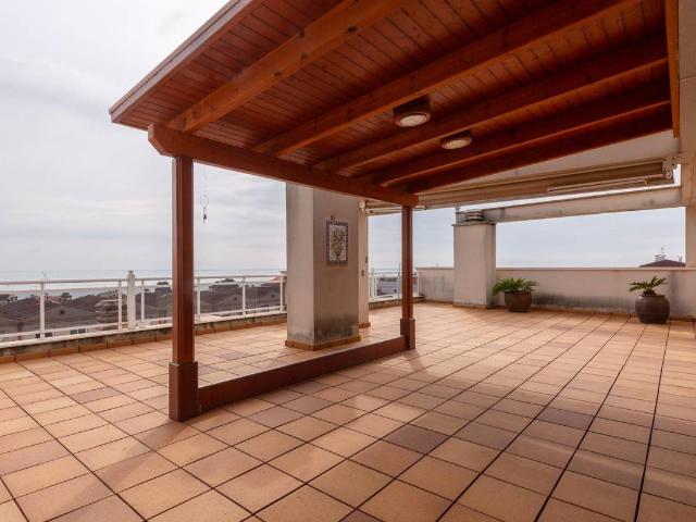 Dúplex en Venta en Platges