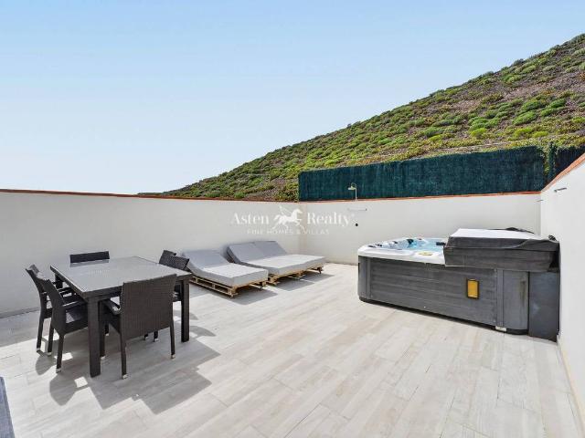 Dúplex en Venta en Playa Fañabé Alto