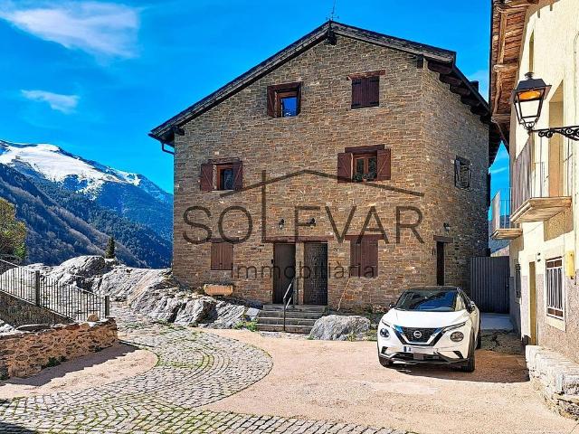 Dúplex en venta en plaza Major de Capdella, Torre de Cabdella, La, de 79 m² 2 habitaciones por 165.000