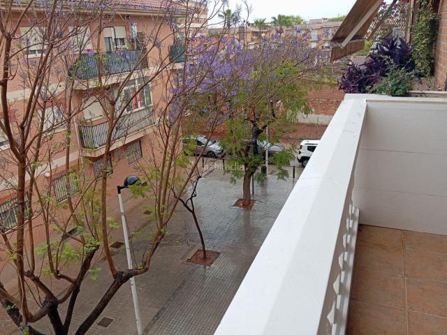 Dúplex en venta en Puçol, Puçol Ciudad. Dúplex de 4 hab y 3 baños con terraza, parquing y trastero. Dúplex.