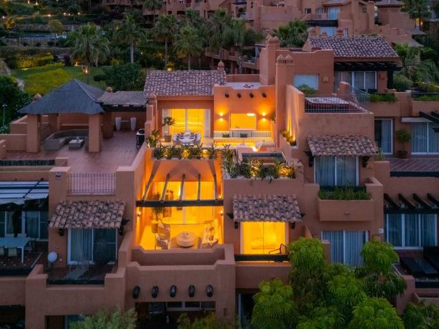Dúplex en Venta en Puerto Banús