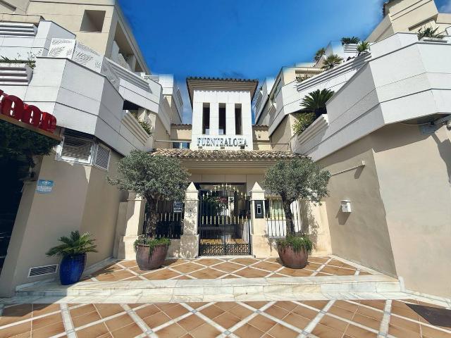Dúplex en Venta en Puerto Banús