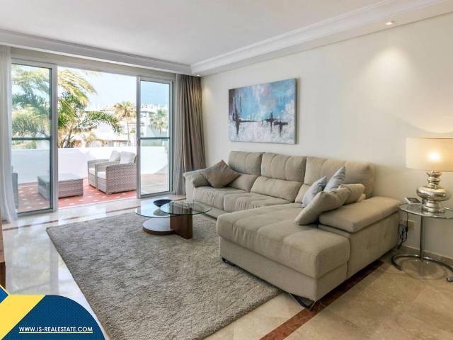 Dúplex en Venta en Puerto Banús