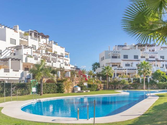 Dúplex en Venta en Puerto de Estepona
