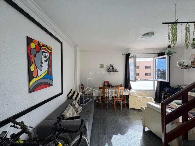Dúplex en venta en Puerto del Rosario, Fabelo. Se vende magnífico dúplex en pleno centro de Puerto del Rosario. Dúplex Puerto del.