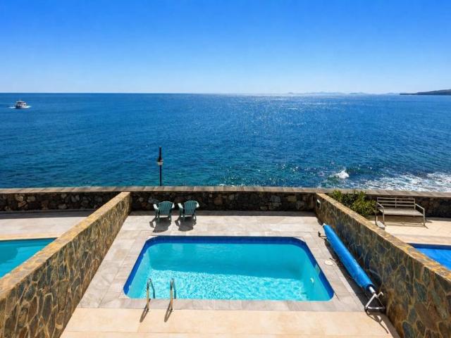 Dúplex en Venta en Punta Calero