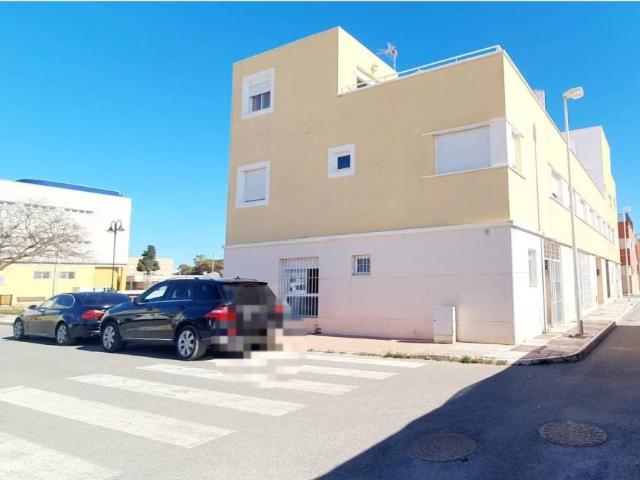 Dúplex en Venta en Roquetas de Mar