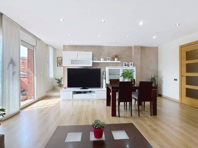 Dúplex en Venta en Rubí