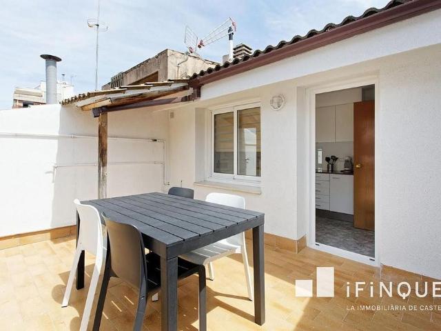 Dúplex en venta en Rubí, de 130 m² 4 habitaciones por 385.000