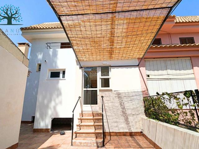 Dúplex en venta en Totana. ADOSADO TOTALMENTE REFORMADO EN LA CHARCA DE TOTANA. Dúplex.