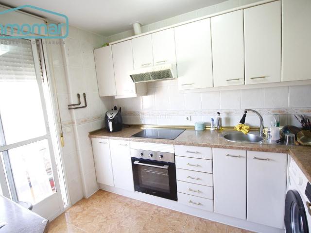 Dúplex en venta en Toledo, Santa Bárbara. OPORTUNIDAD DUPLEX DE CUATRO DORMITORIOS Y DOS BAÑOS POR 165.000!. Dúplex.