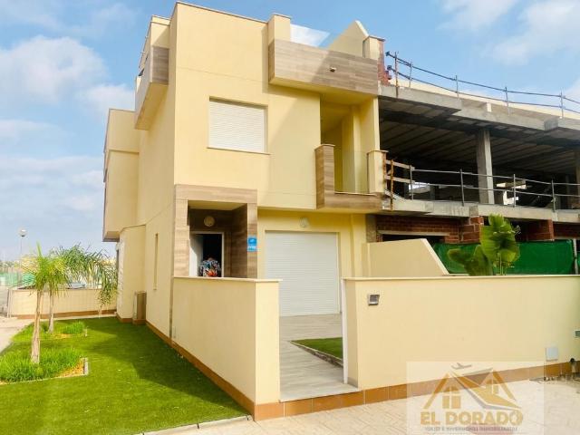 Dúplex en Venta en Tomás Maestre