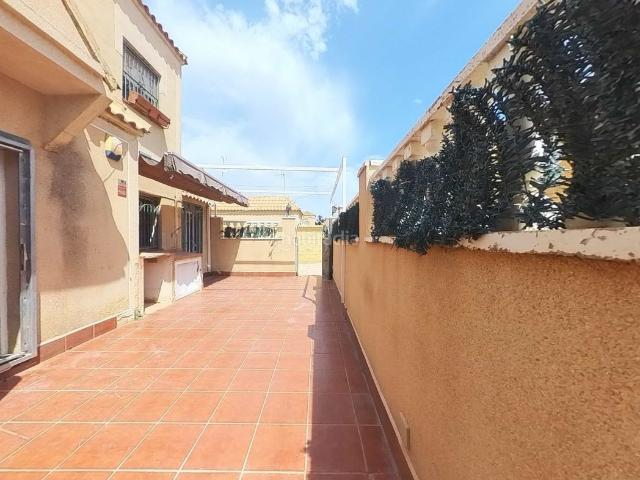 Dúplex en venta en Torrevieja, Zona Carrefour Urbanizaciones. Dúplex.