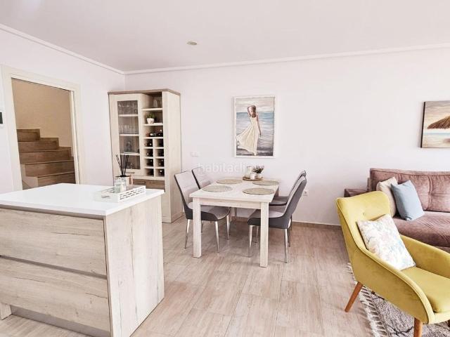 Dúplex en venta en Torrevieja, Zona Carrefour Urbanizaciones. Dúplex.