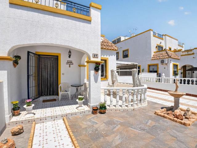Dúplex en venta en Torrevieja, Zona Carrefour Urbanizaciones. Dúplex.