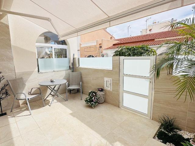 Dúplex en venta en Torrevieja Alicante