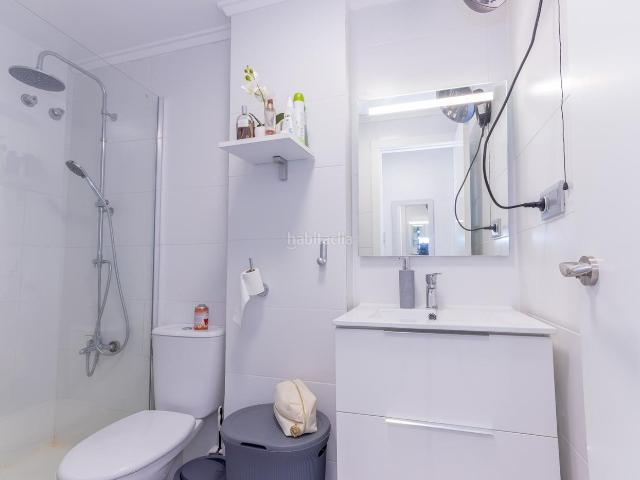 Dúplex en venta en Torrevieja, Avenida Habaneras Curva de Palangre. APARTAMENTO TIPO DUPLEX DE 1 DORMITORIO 1 BAÑO EN DOS PLANTAS EN TORREVIEJA PLAYA DEL CURA. Dúplex.